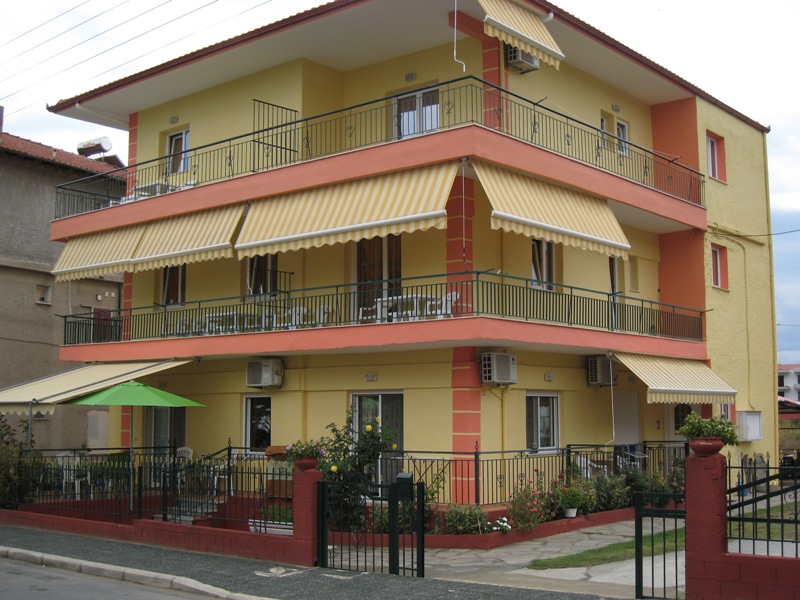 Vila LAZAROS